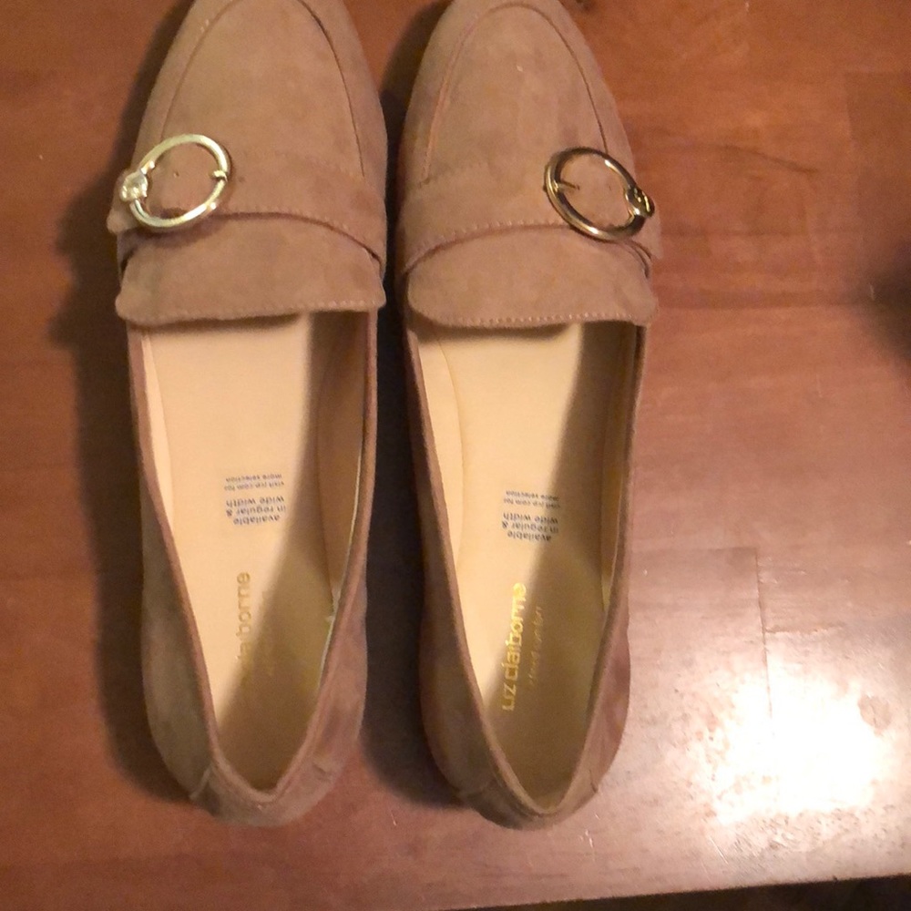 Never worn suede flats